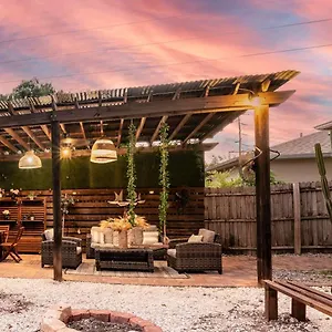 Upscale Ybor House With Outdoor Living Space Tampa